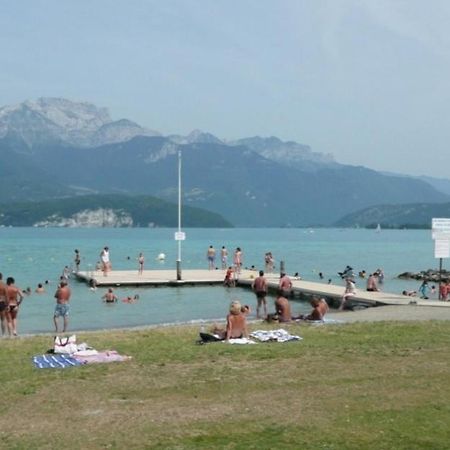Chambre Privee 2 Pas Du Lac Chez L'Habitant Sévrier エクステリア 写真